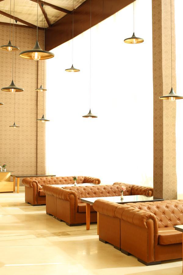 Udman Hotels And Resorts By Ferns N Petals New Delhi Bagian luar foto
