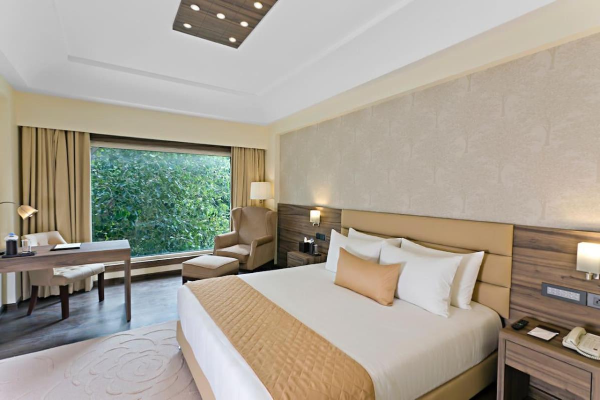 Udman Hotels And Resorts By Ferns N Petals New Delhi Bagian luar foto